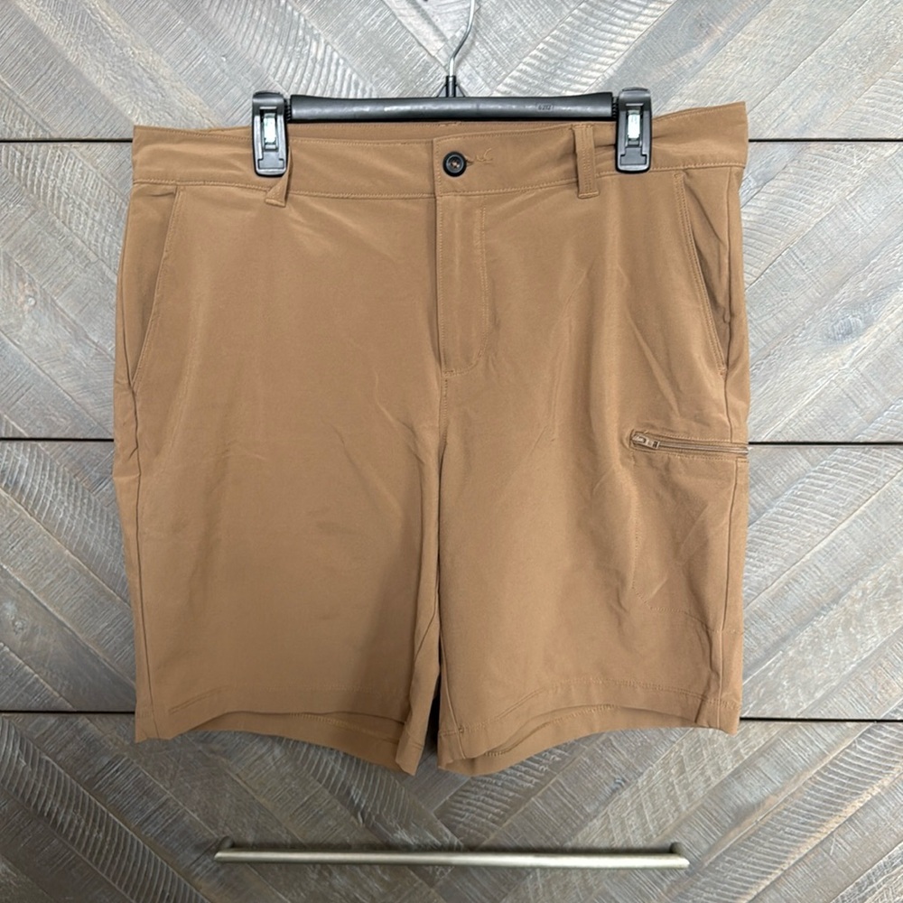 Columbia shorts
